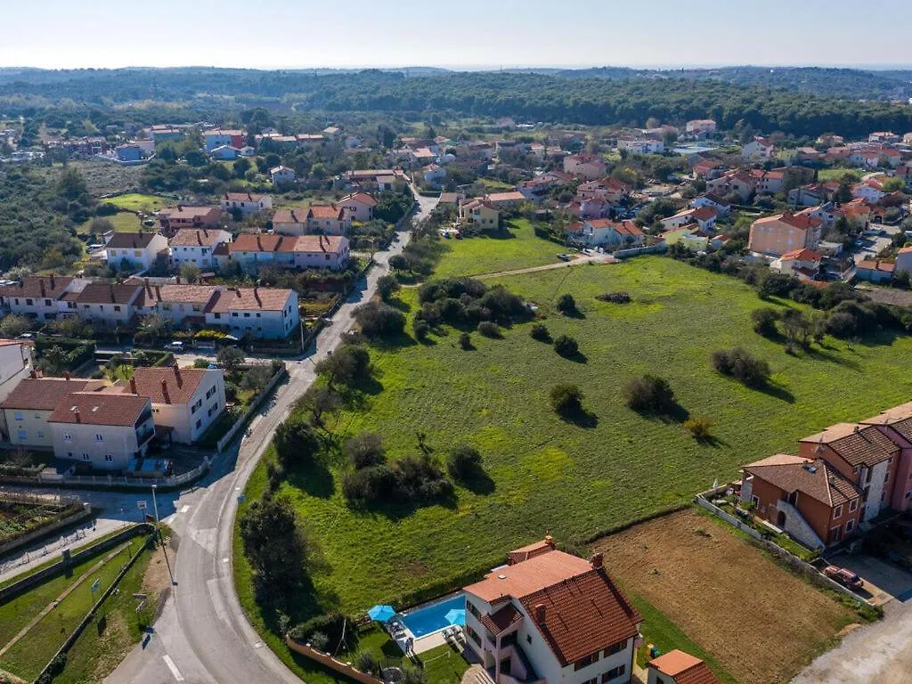 Villa Linden Tree Pula Croatia